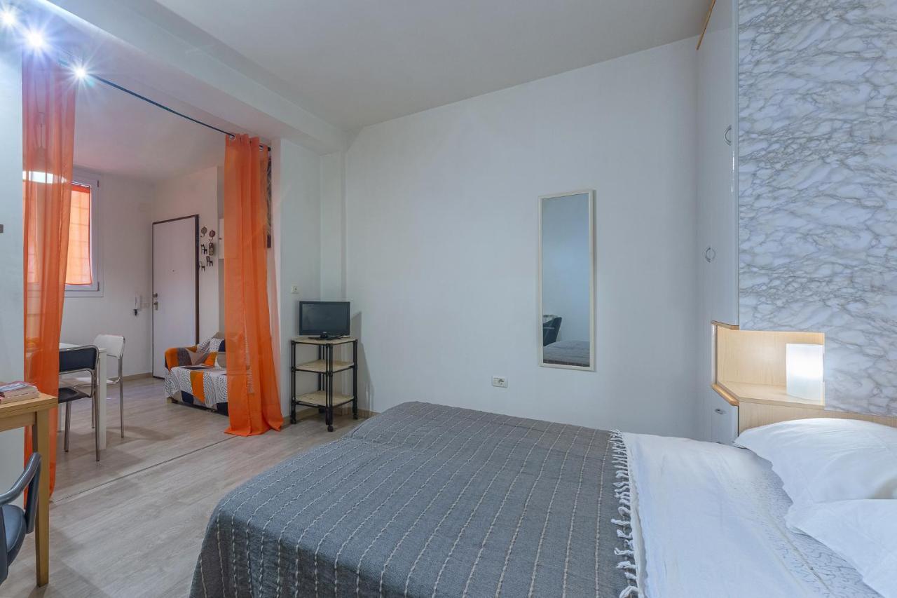 Mandala Central & Comfy Studio โบโลญญา ภายนอก รูปภาพ